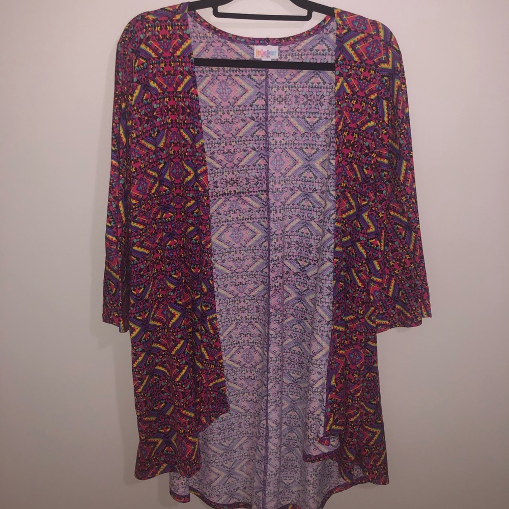 Lularoe “Lindsay” short cardigan Size L